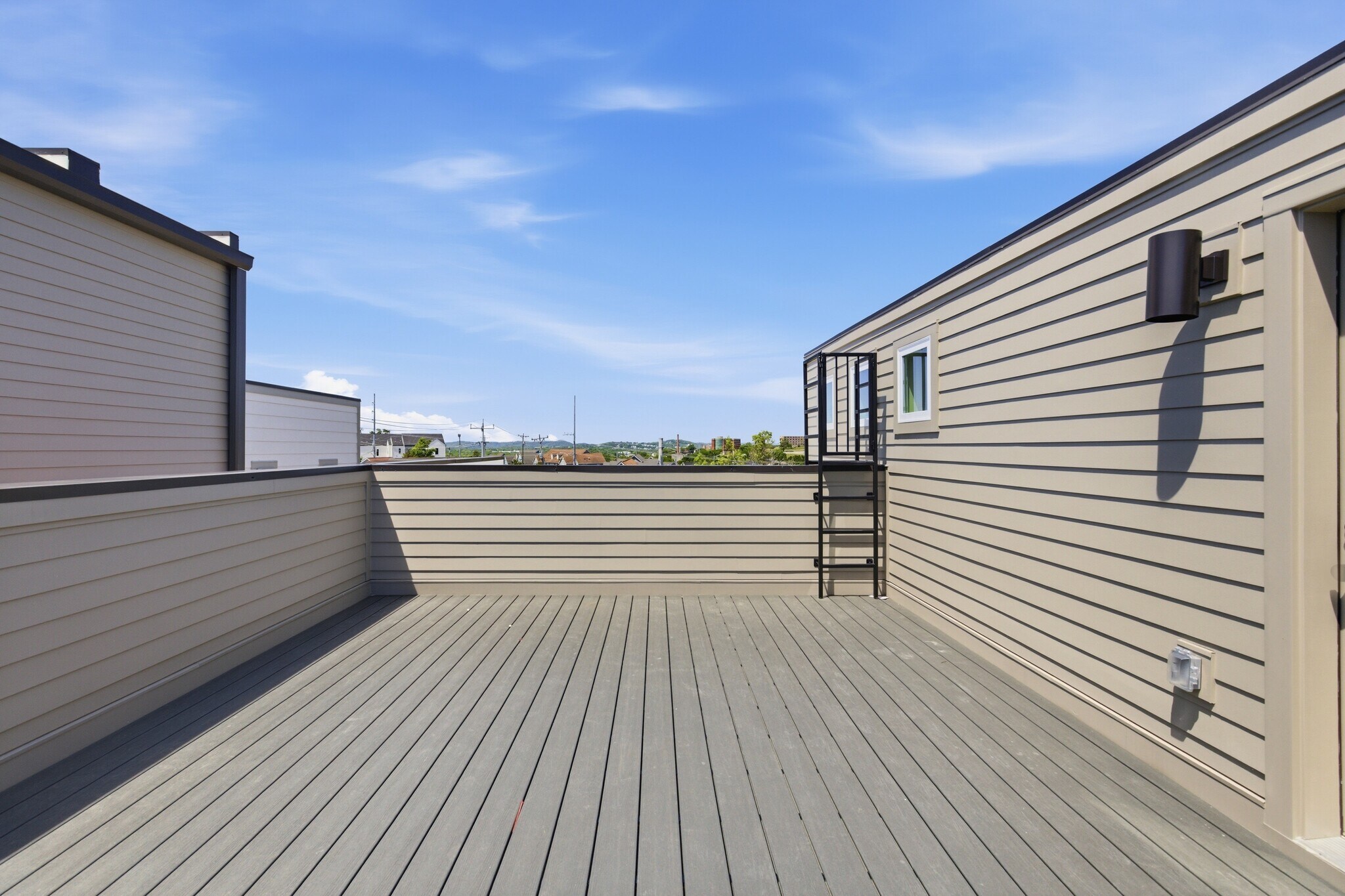 Building Photo - 3967 Clifton Ave