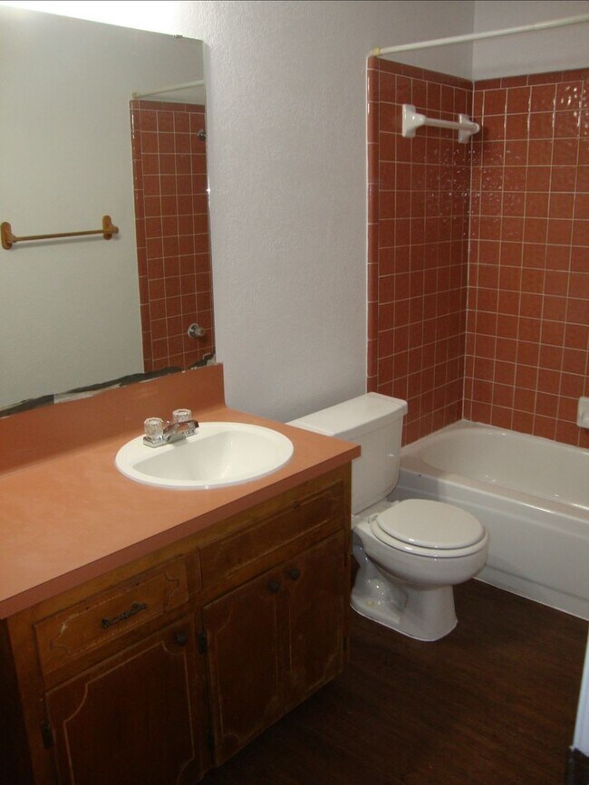 Building Photo - 3-Bedroom House for Rent in Copperas Cove