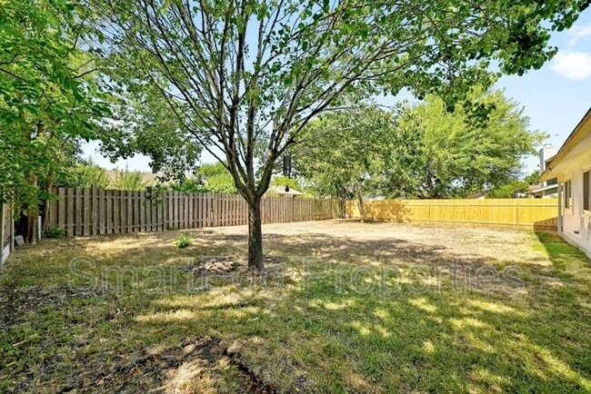 Building Photo - 10703 Onyx Cove