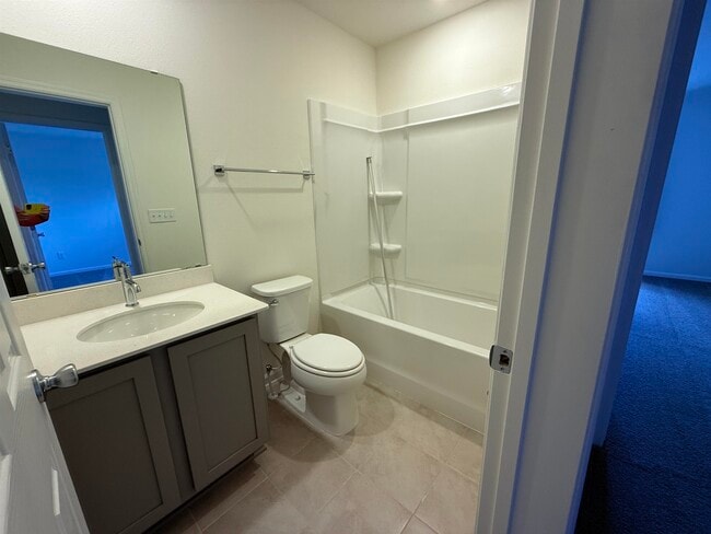Building Photo - 141 Beach Palm Ct