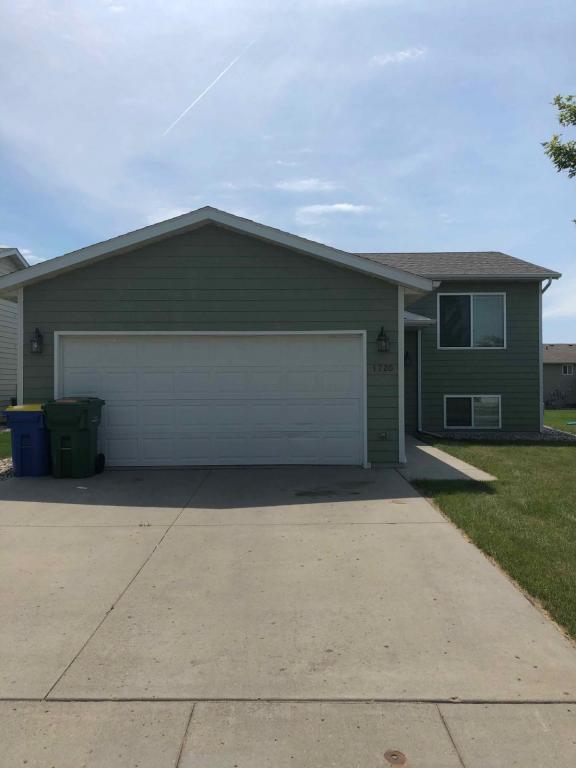 1720 Torrey Pines Drive 1720 Torrey Pines Dr Brookings SD 57006