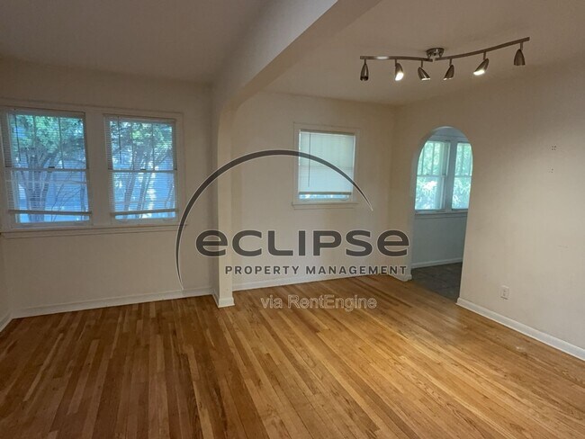Building Photo - 1250 Orchard Ave