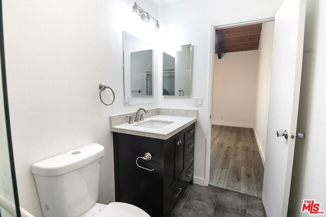 Building Photo - 4810 Hollow Corner Rd