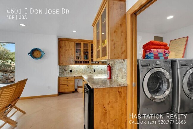 Building Photo - 4601 E Don Jose Dr