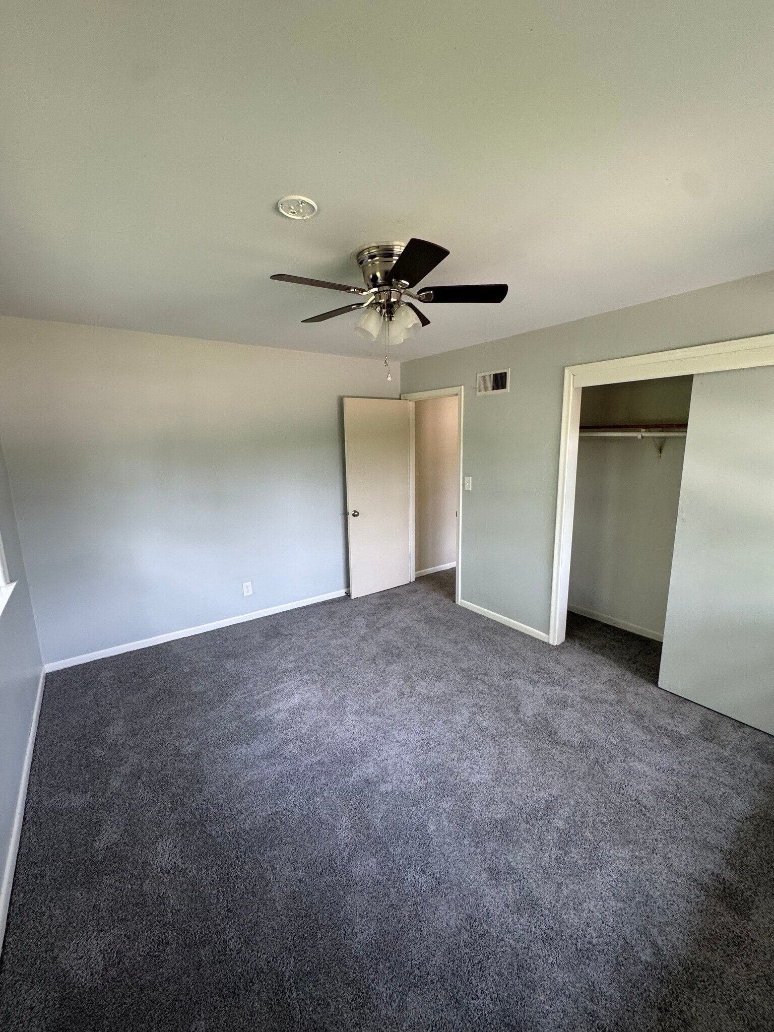 Building Photo - 1204 N 64th St