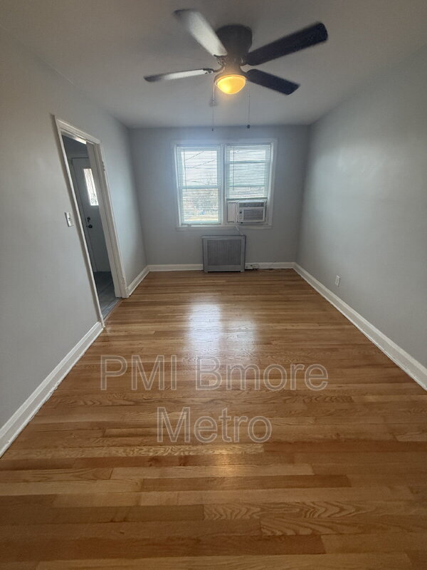 Building Photo - 917 Kevin Rd