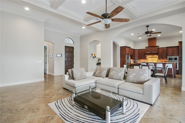 Building Photo - 11820 Waterstone Loop Dr