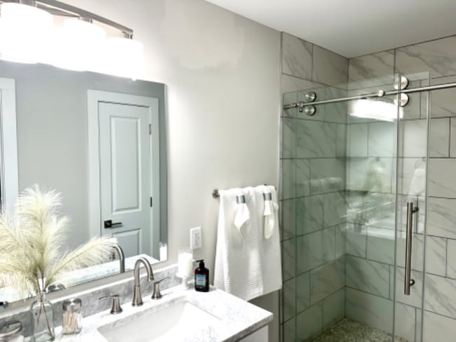 Building Photo - 1966 Burning Bush Ct