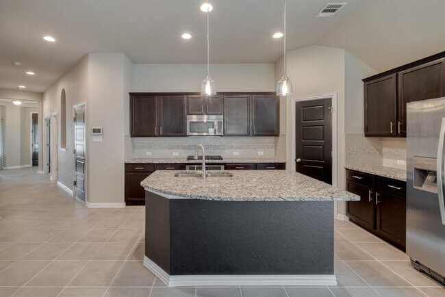 Building Photo - 21312 Windmill Ranch Ave