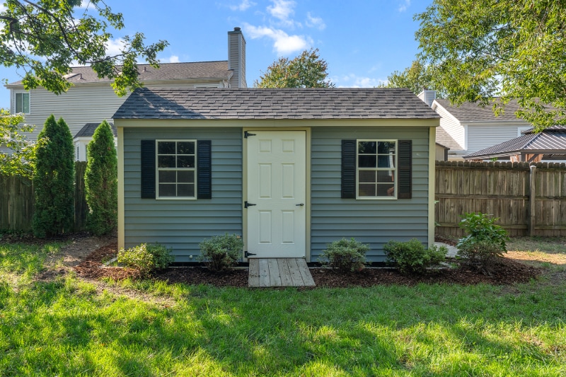 Building Photo - 1703 Long Tree Ct