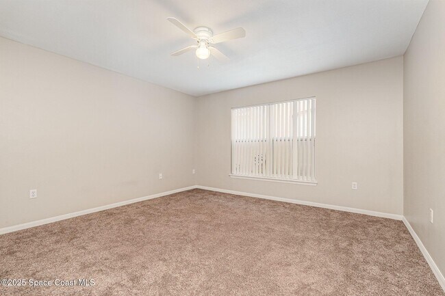 Building Photo - 5277 Mansford Pl