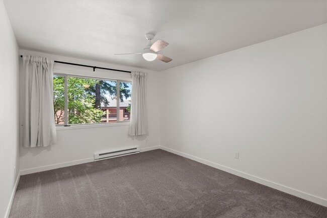Building Photo - 108 Oswego Summit