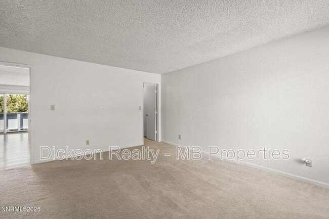 Building Photo - 3948 Clear Acre Ln