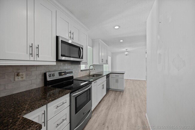 Building Photo - 12069 Easterly Ave