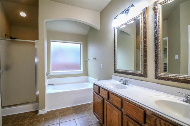 Building Photo - 3509 Beekman Dr