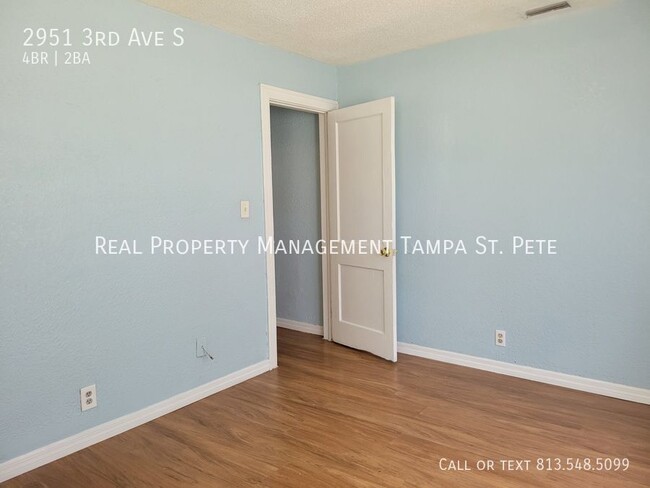 Building Photo - ***AVAILABLE FOR IMMEDIATE MOVE IN***