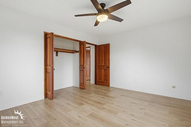 Building Photo - Spacious and Inviting 4Bdm 3Ba Home Nestled in the Scenic Hills of Fallbrook!