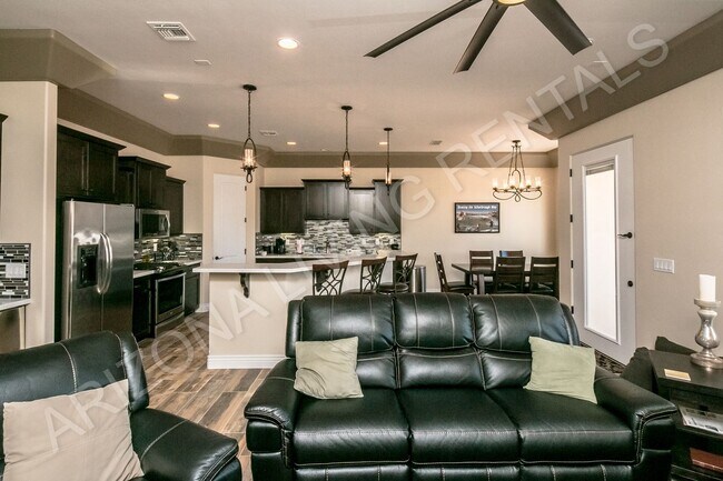 Building Photo - FURNISHED AVAILABLE JANUARY 2027 - MARCH 2027