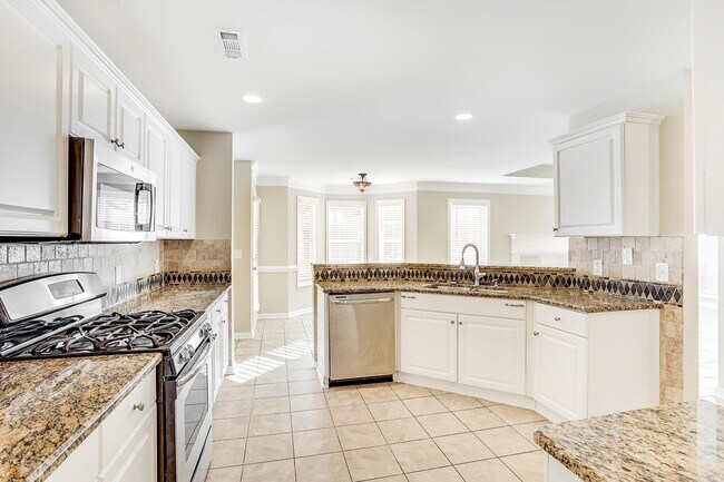 Building Photo - 265 Glynnshire Ct