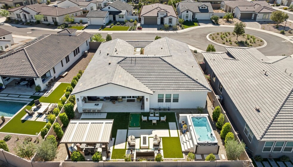 Building Photo - 10921 N Blakely St