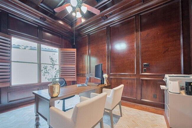 Building Photo - 3 Ivy Castle Ct
