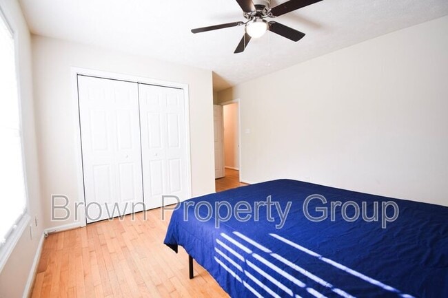 Building Photo - 624 Porter Rd