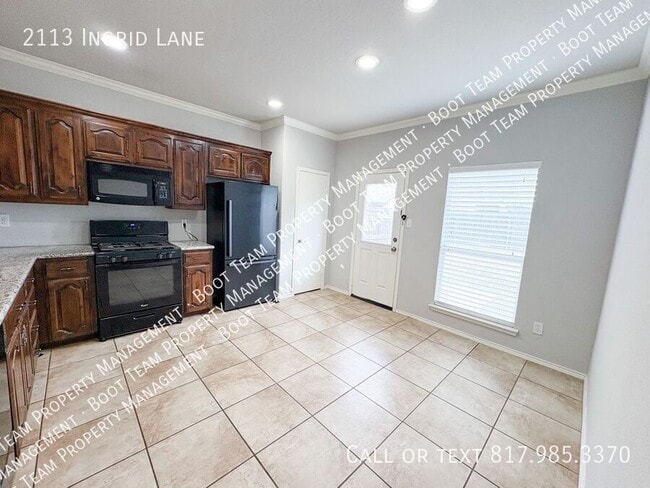 Building Photo - 2113 Ingrid Ln