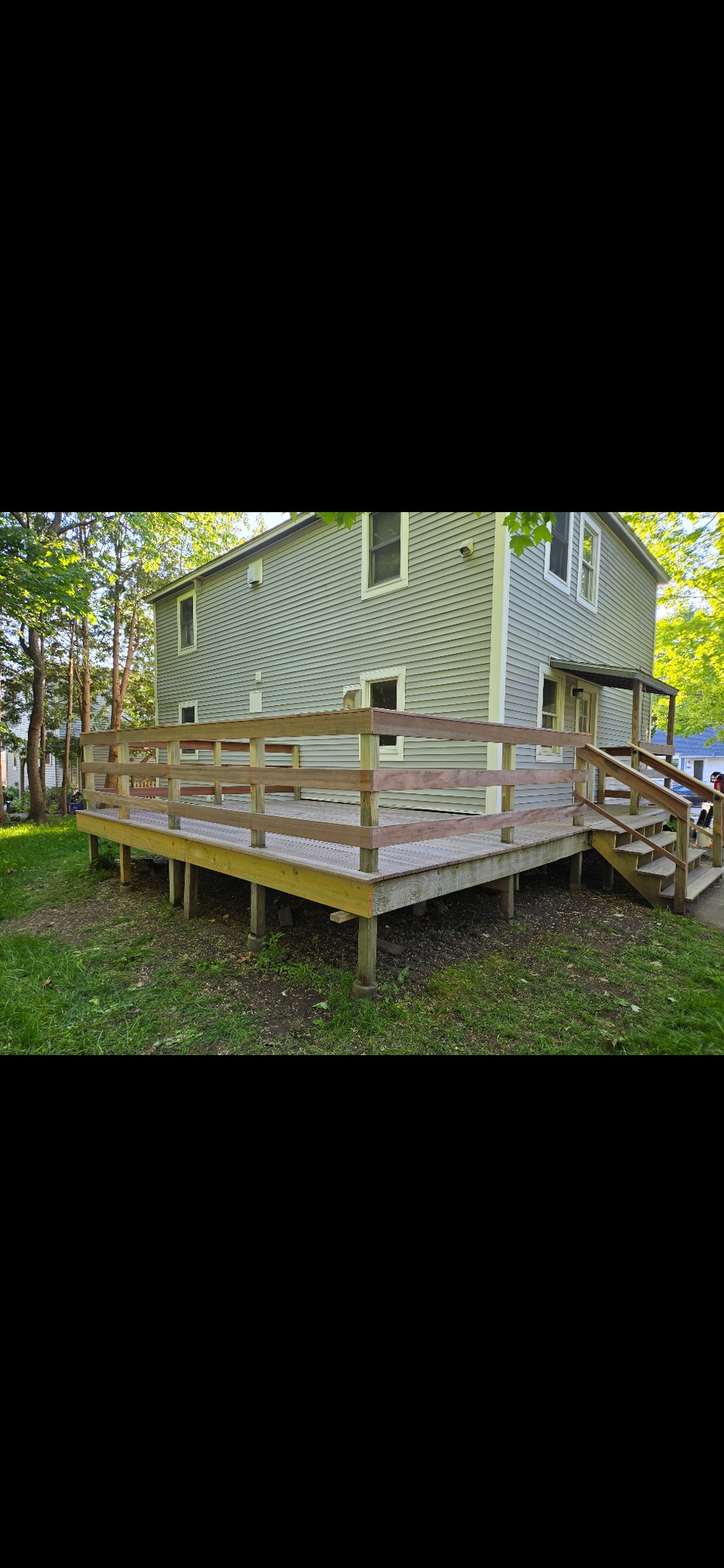 Building Photo - 137 Woodlawn Rd