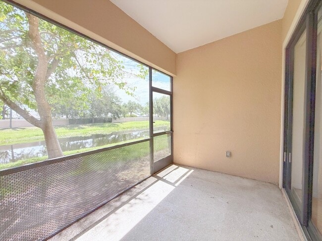 Building Photo - 4207 Via Piedra Cir