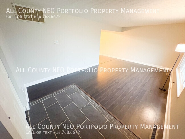 Building Photo - 4601 Paxton Dr S