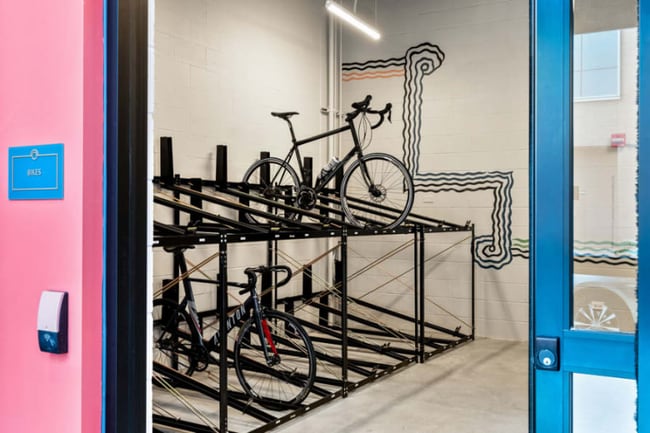 Building Photo - 1120 W Van Buren St