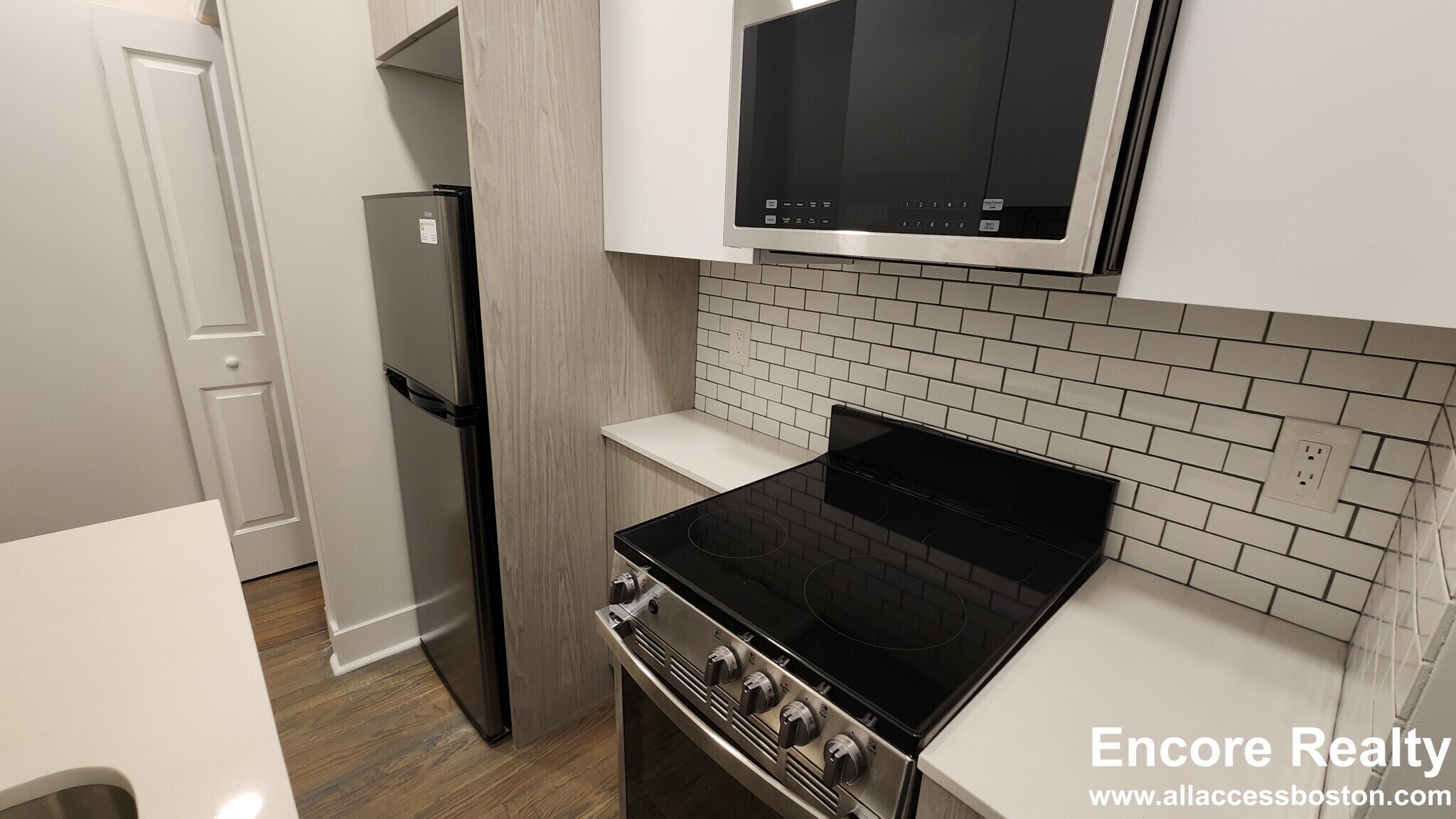 Building Photo - 110 Park St