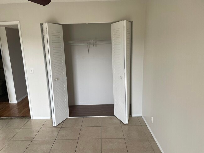 Primary Photo - 183 Dorchester E