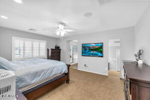 Building Photo - 11225 E Sylvan Ave