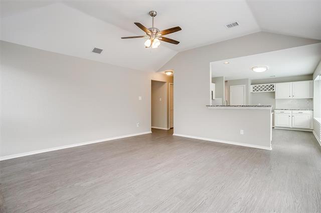 Building Photo - 1380 Todd Dr