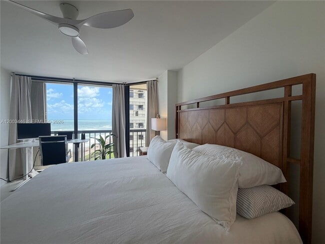 Building Photo - 9500 S Ocean Dr