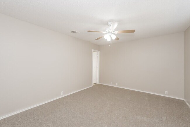 Building Photo - 1416 Mosscreek Dr