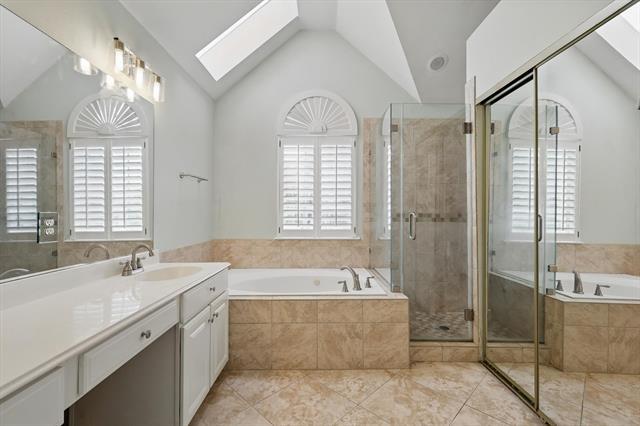 Building Photo - 14625 Windsor Ct