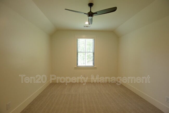 Building Photo - 1 Millington Ct