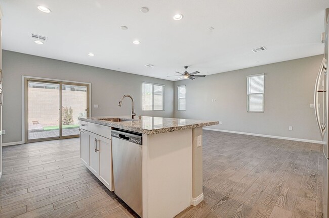 Building Photo - MODERN 2 Story, 3 Bedroom Home near Aliante!