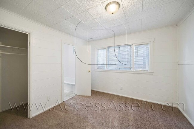 Building Photo - Charming Home in Historic Downtown Lake Elsinore!