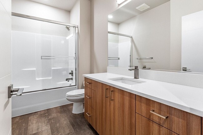 Building Photo - Like New!  Upgraded finishes Throughout!  ...