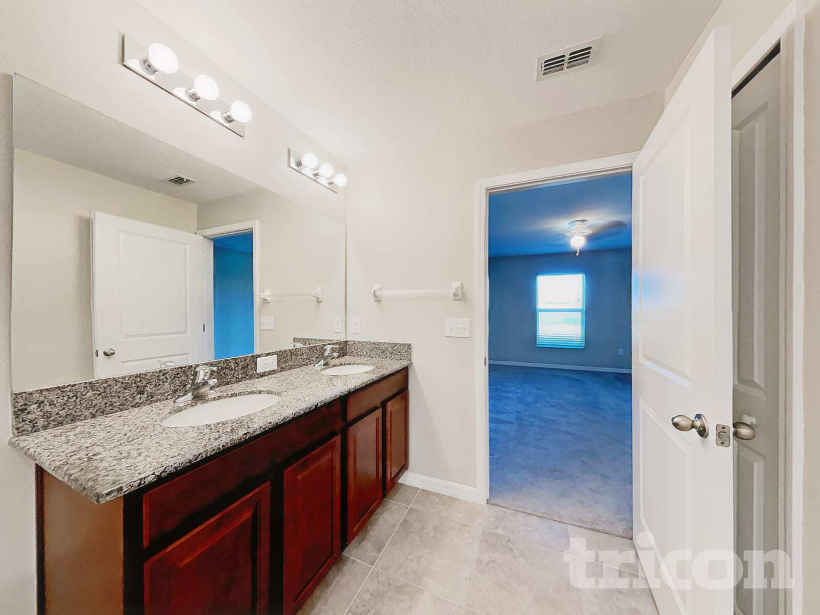 Building Photo - 1616 Broad Winged Hawk Dr