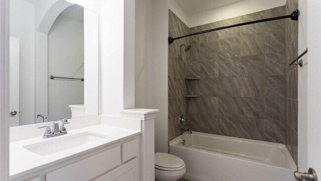 Building Photo - 7209 Huckleberry Dr