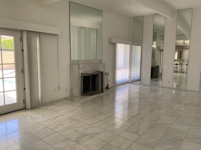 Building Photo - 601 E Racquet Club Rd