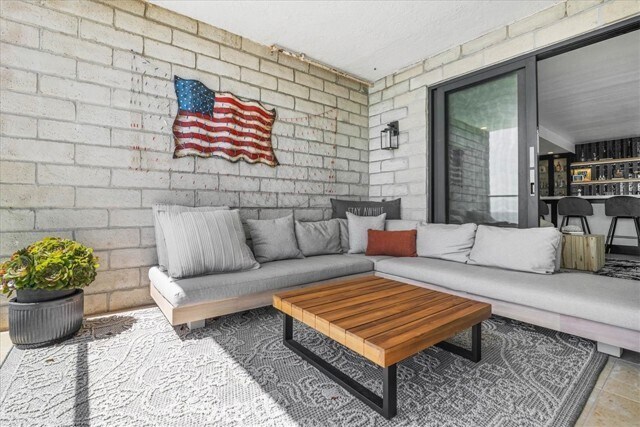 Building Photo - 410 Corto Ln
