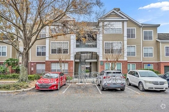 Building Photo - 13003 Plantation Park Cir