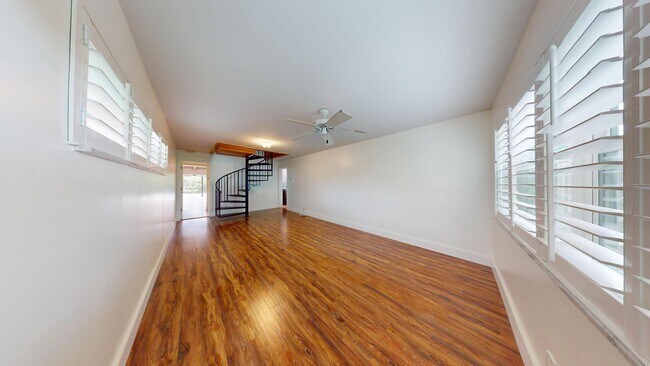 Building Photo - 10174 Dogwood Ave