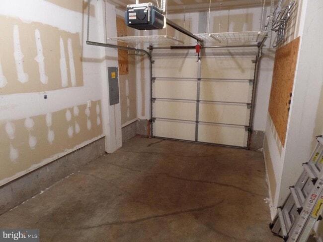 Building Photo - 6285 Aster Haven Cir