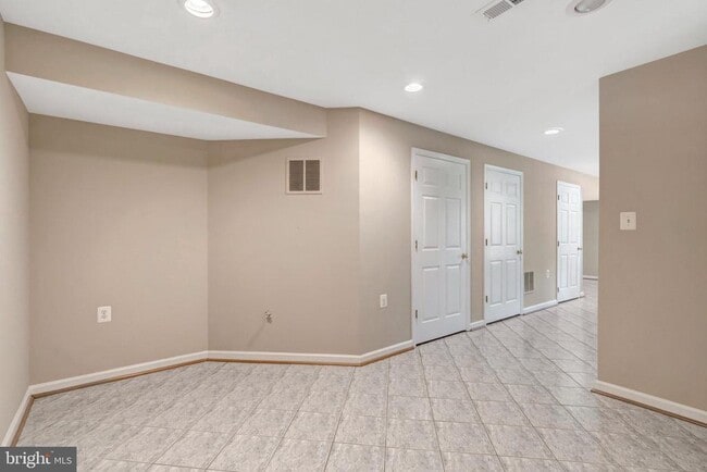 Building Photo - 15540 Wigeon Way
